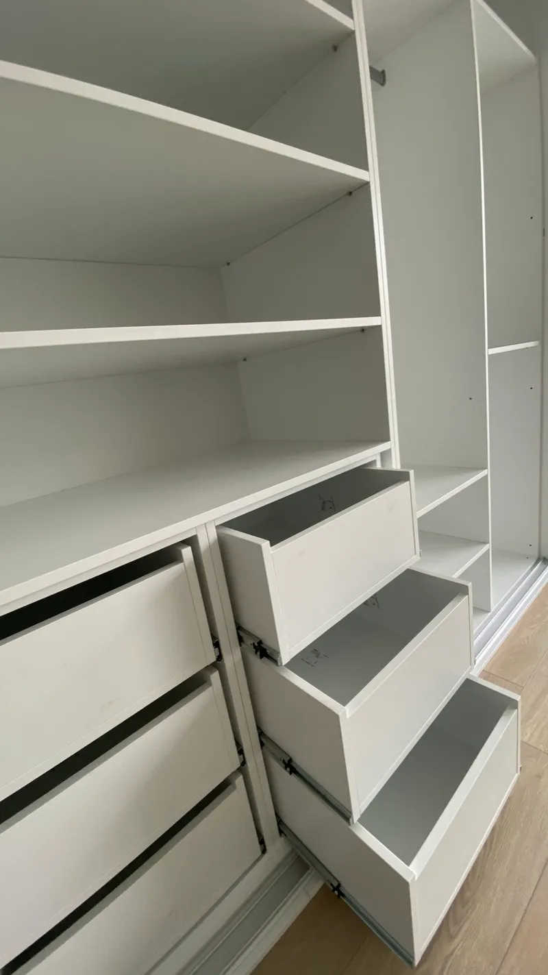 Vstavaná skriňa na mieru 29